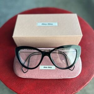 Miu Miu SMU12R Glasses